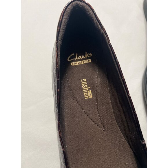 Clarks Metallic Brown Crocodile Print Loafers Size 9 Leather - Picture 7 of 10